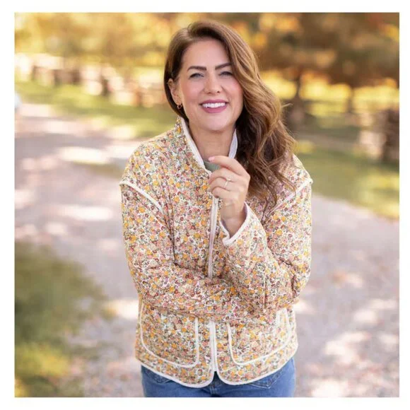 Joe Fresh x Jillian Harris Floral quilted zip jacket - Picture 5 of 12
